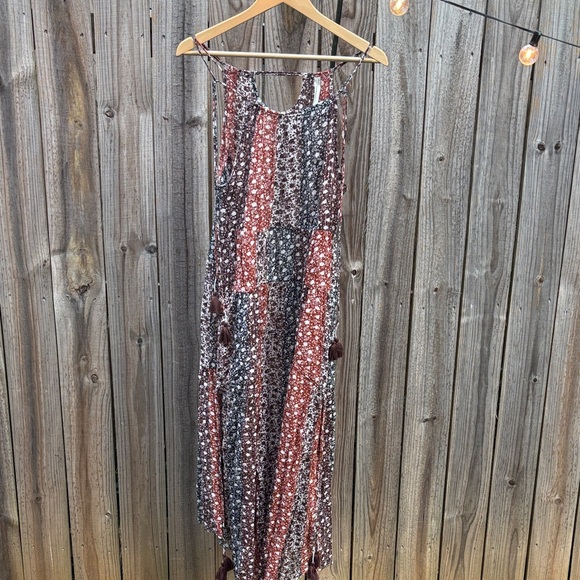 NWOT Anthropologie Shirred A-Line Tiered Dress in size medium - Picture 2 of 8